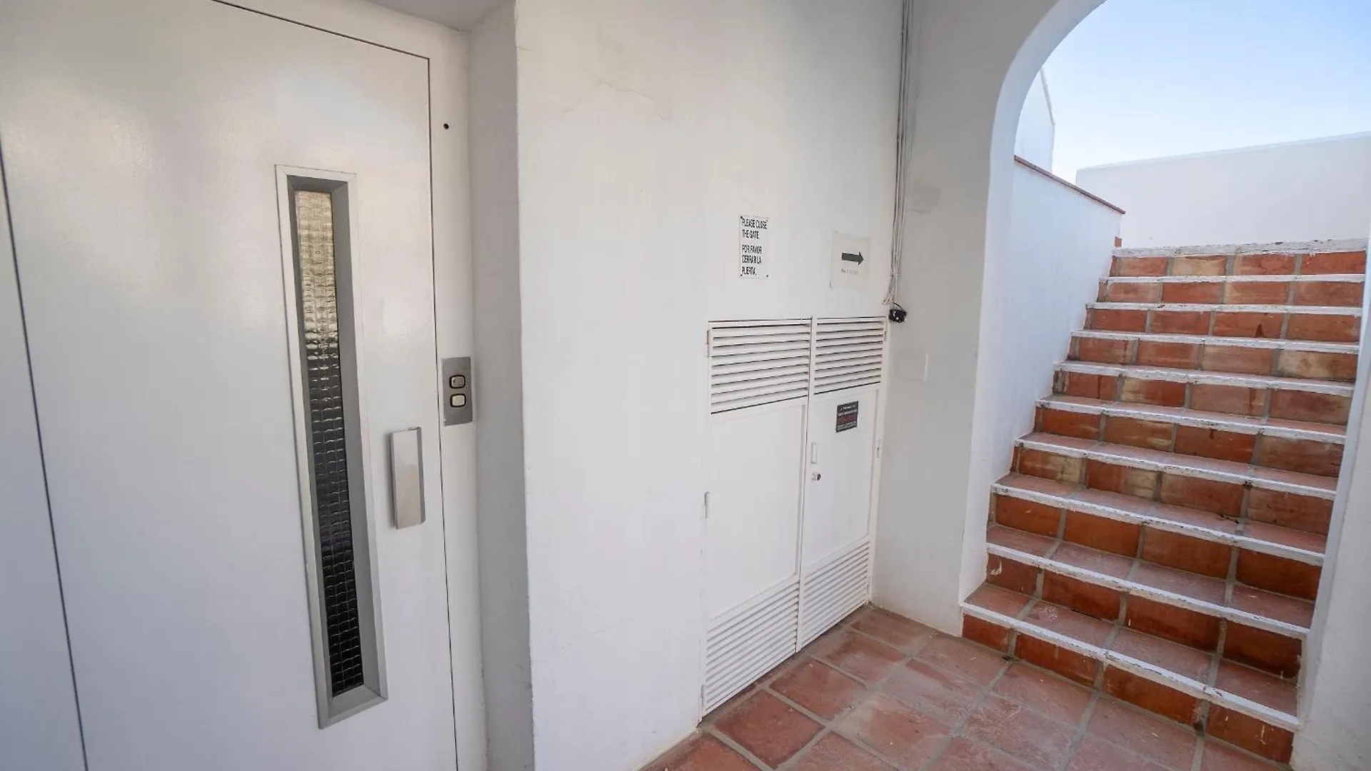Residensol 13 Menyber Apartment Nerja Spain