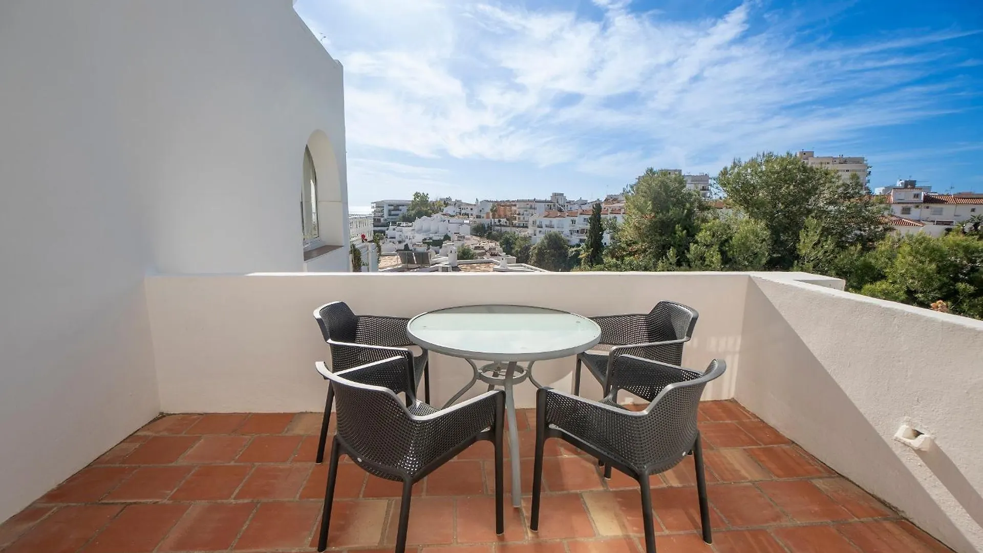 Residensol 13 Menyber Apartment Nerja 0*,
