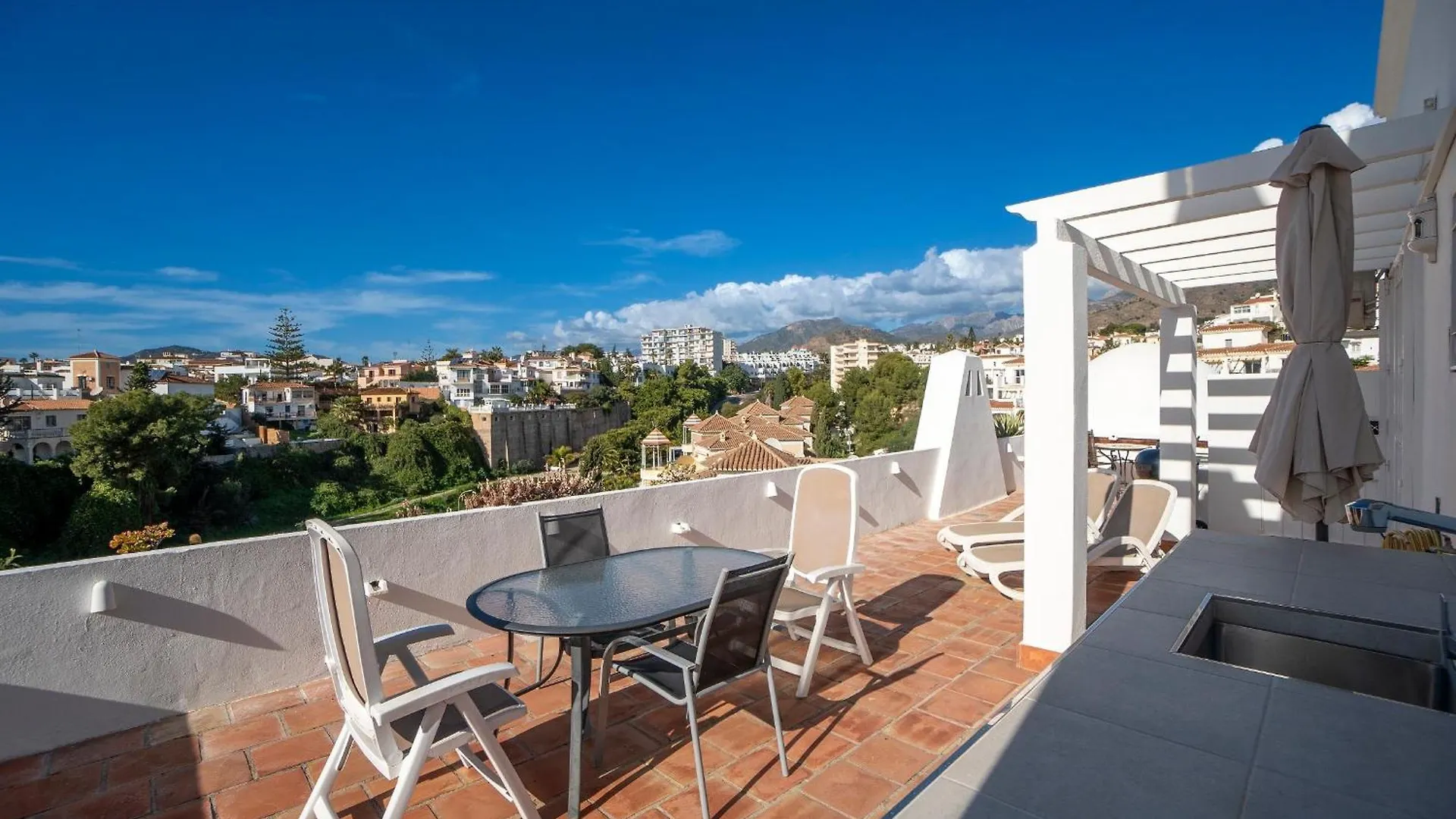 ネルハResidensol 13 Menyberアパートメント 0*, ネルハ スペイン
